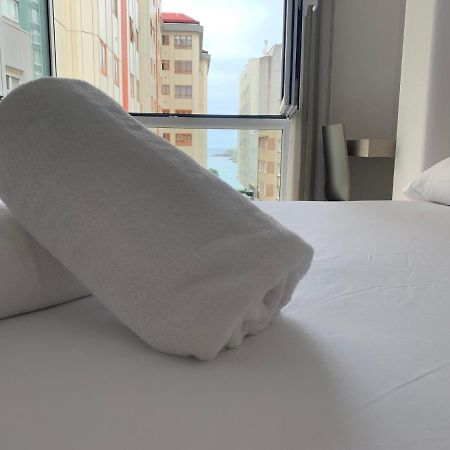 Oxford Suites Ciudad De La Coruna Bagian luar foto