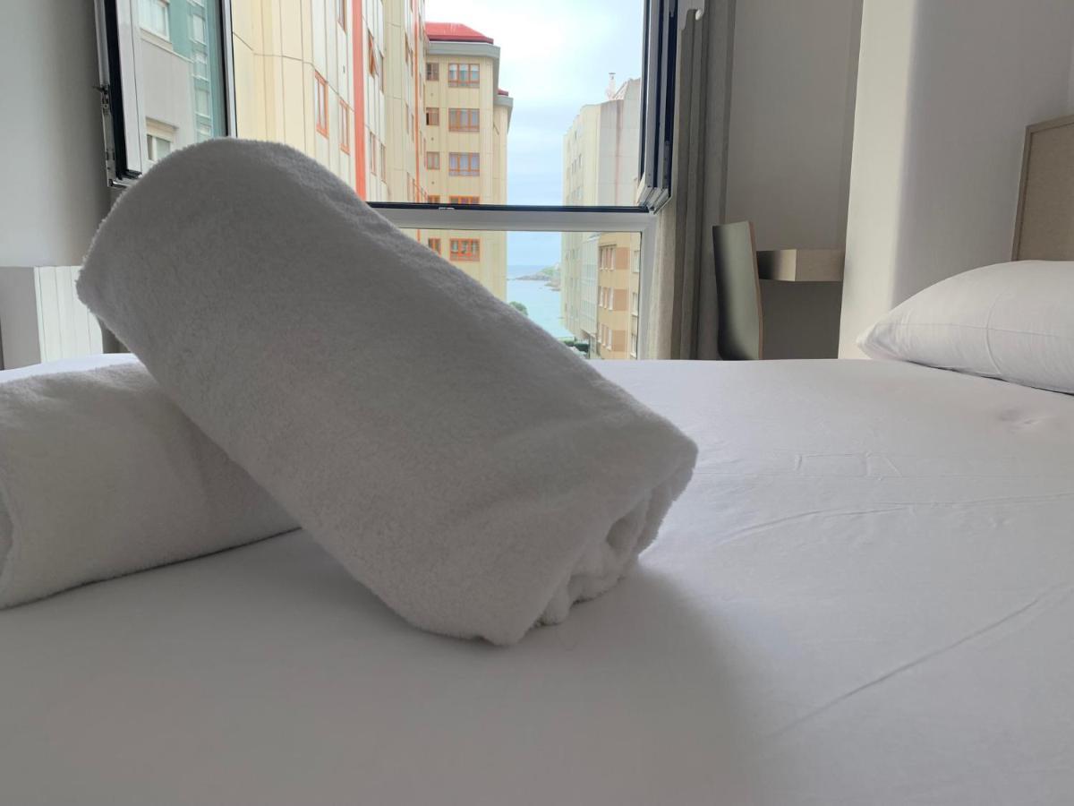 Oxford Suites Ciudad De La Coruna Bagian luar foto